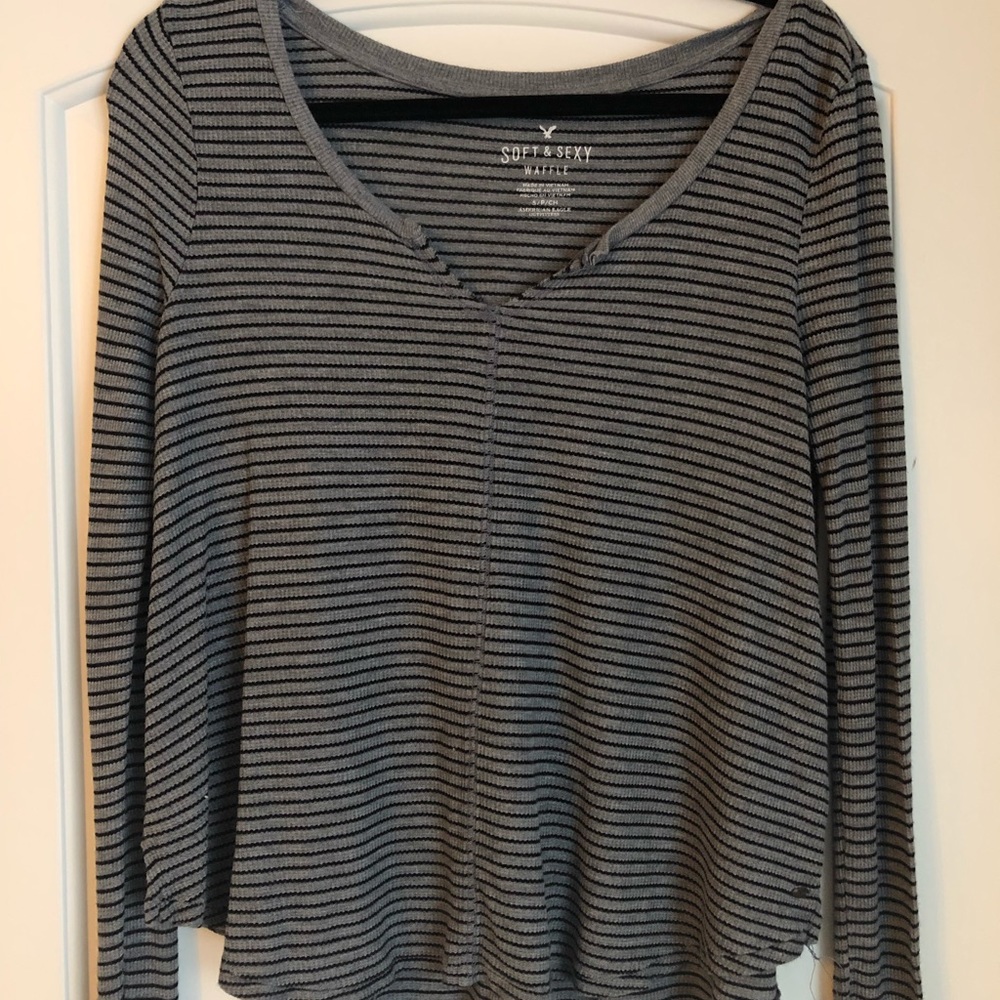 American Eagle long sleeve